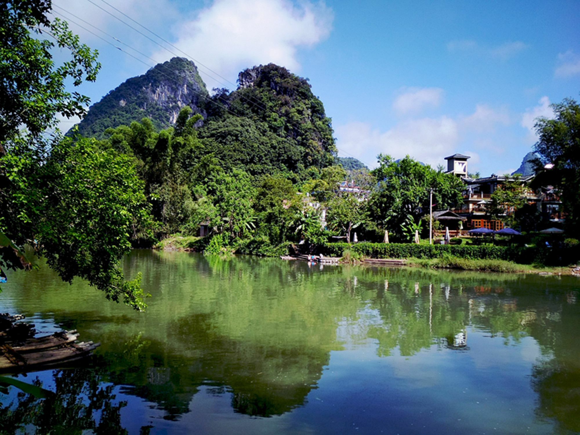 Yangshuo Moondance Hotel Exterior photo